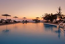 Lain-lain Caldera Romantica