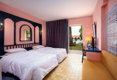 Others 2 Hotel Karam Palace