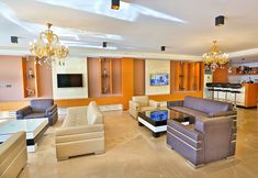 Others 5 Grand Sagcanlar