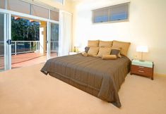 อื่นๆ 2 Magnolia Lane Apartments