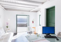 Others 2 Avant Garde Suites