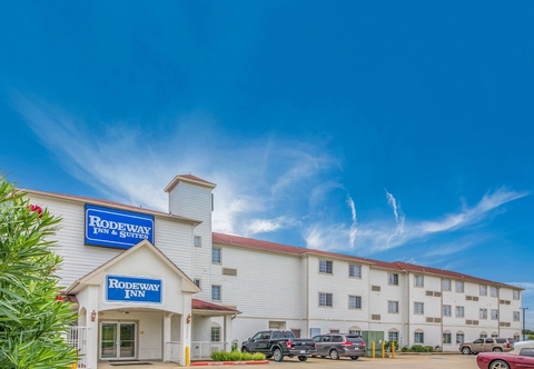 Khác Rodeway Inn & Suites