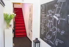 Lain-lain 2 Hotel Dis