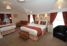 Others 4 Lion Hotel and Studio Apartments