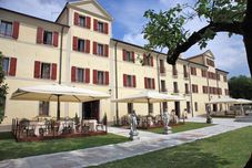 기타 Villa Carpenada