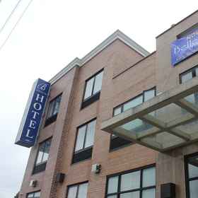 Primary image 1 Bellerose Inn, Nassau County Hotels