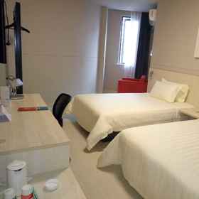 Room 1 锦江之星重庆杨家坪步行街店, 大坪 酒店