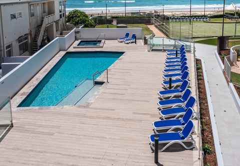 อื่นๆ Breakers North Absolute Beachfront Apartments