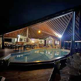 Primary image1Deco Stop Lodge,卢甘维尔飯店