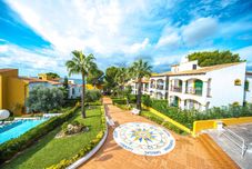 기타 Ona Aucanada Club