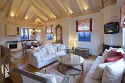 Zagori Suites Luxury Residences, Rp 6.739.577