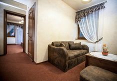 อื่นๆ 6 Dwór Karolówka