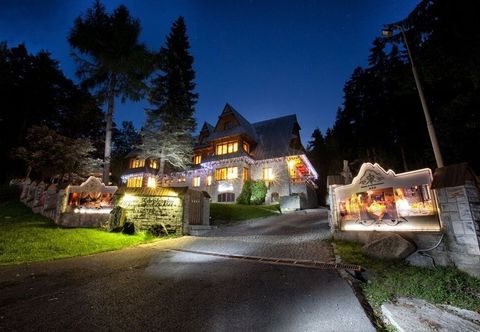 อื่นๆ Dwór Karolówka