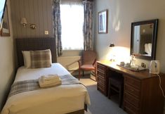 Others 6 The Old Bell Inn