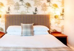 Others 4 The Old Bell Inn