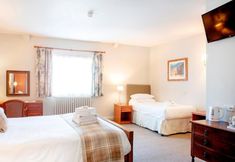 Others 2 The Old Bell Inn