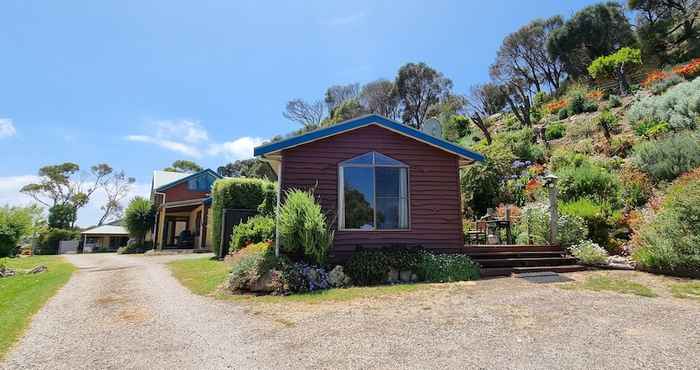 Others Eastern Reef Cottages