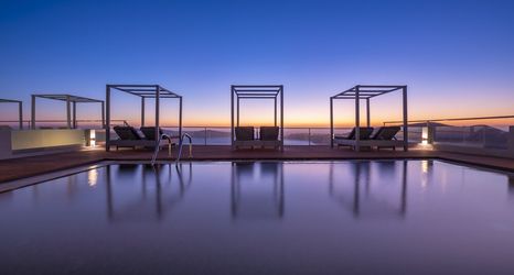 其他 2 Gizis Exclusive