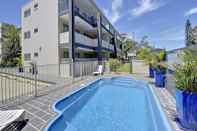 Others Shoal Bay Beachclub Apartments