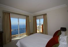 Others 7 Palheiro Village