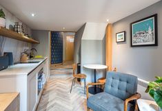 其他 3 KM Apartments