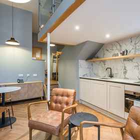 Primary image 1 KM Apartments, Edinburgh Butterfly & Insect World Hotels