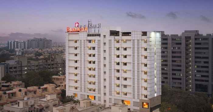 Lain-lain Ramada by Wyndham Ahmedabad