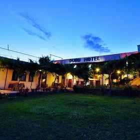 Primary image 1 杜鲁酒店, 恰武辛教堂 酒店