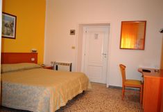 Others 6 Albergo Delfino