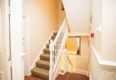 Lainnya 4 The Parasol Weston