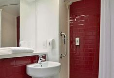 Others 6 Travelodge Edinburgh Cameron Toll