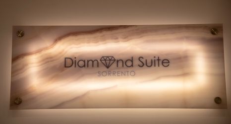 Others 2 Diamond Suite