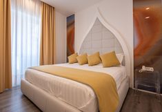 Others 6 Diamond Suite