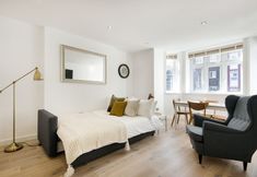 Khác 4 Notting Hill Apartments