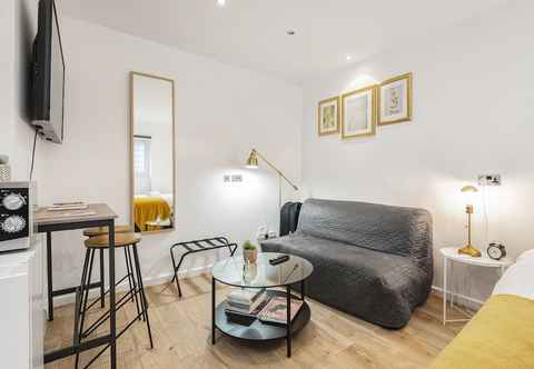 Others Beautiful Hyde Park Studio Flat