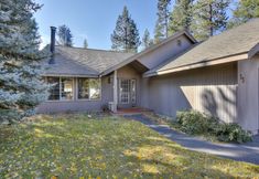 Others 6 Pet-Friendly 13 Ollalie Home features Double Car Garage by RedAwning