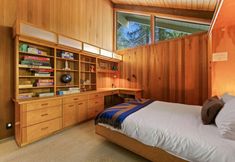 其他 7 2 Pioneer Home features Brand New Hot Tub and Bikes to Explore Sunriver by RedAwning