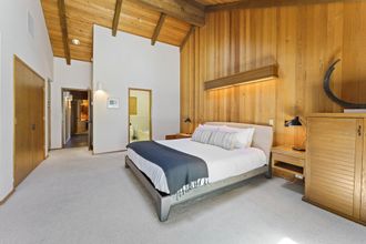 อื่นๆ 4 2 Pioneer Home features Brand New Hot Tub and Bikes to Explore Sunriver by RedAwning