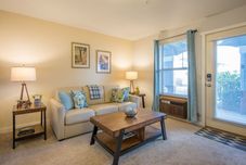 其他 Comfortable 09 Lodge Condo Minutes Away from Downtown Hood River by RedAwning