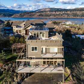 Primary image1Hazel House 4 Bedroom Home by RedAwning,Husum Hills Golf Course飯店