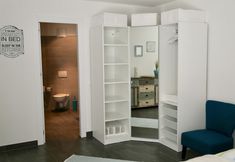 Others 5 Beautiful Lake-view Apartment