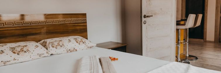 อื่นๆ Ince Apart