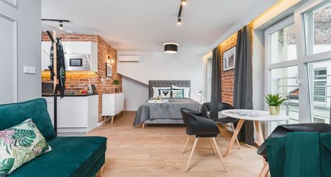 อื่นๆ 2 Barbakan Residence Old Town