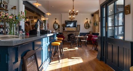 其他 2 The Crooked Swan