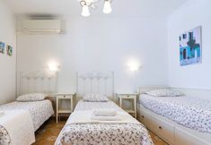 Others 7 Hacienda Sol