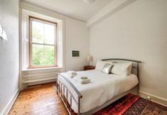 Others 5 Bright Flat in City Centre for up to 6 Guests!