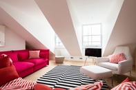 Lainnya The Lansdowne Crescent - Bright 3bdr Top Floor Apartment in Notting Hill