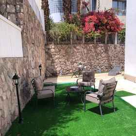 Primary image 1 新しくて居心地の良いスイート、庭付き、ビーチから 300 m, ウィークエンドホテル ホテル