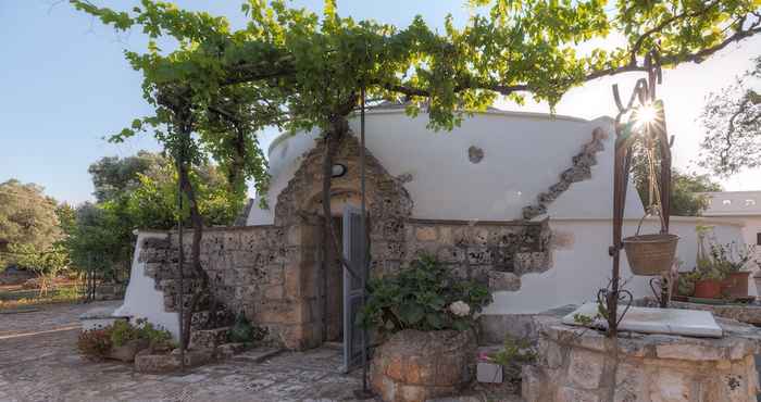 Others Trullo del Falegname Ostuni by Typney