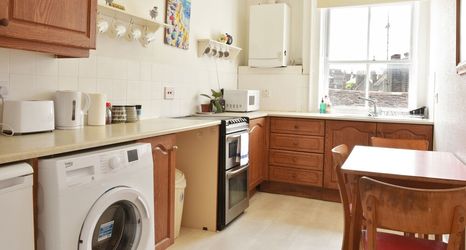 อื่นๆ 2 King Street